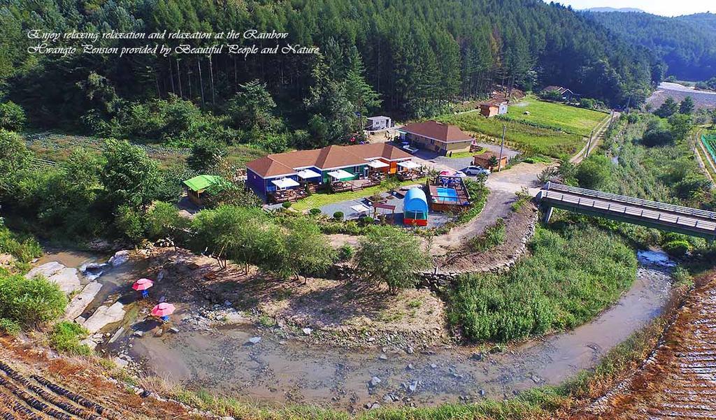 Rainbow Hwangto Pension Pyeongchang Exterior photo